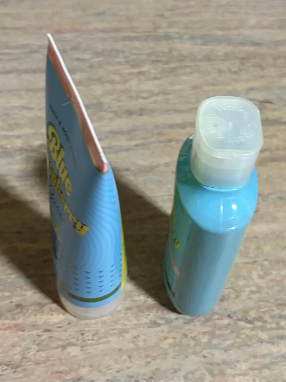 Bath & Body Works Blue Raspberry Burst Body Wash & Body Cream - Duo